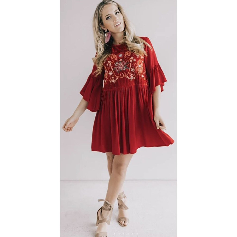 Umgee Women Velvet Shift Mini Dress Red Small Size Embroidered Party Christmas - Picture 1 of 11
